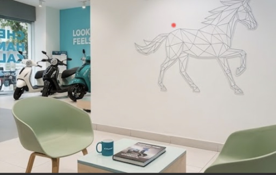 Chetak showroom lounge